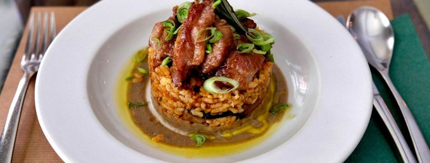 Arroz ibérico crujiente